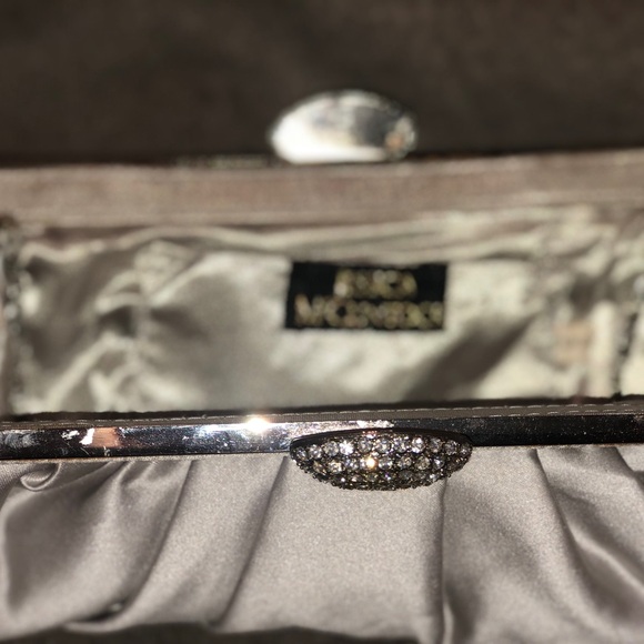 Purse - Picture 5 of 5